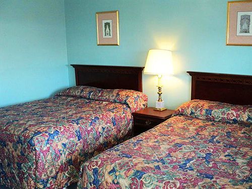 Coniston Richard Lake Motel מראה חיצוני תמונה