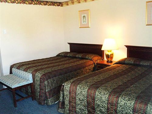 Coniston Richard Lake Motel מראה חיצוני תמונה