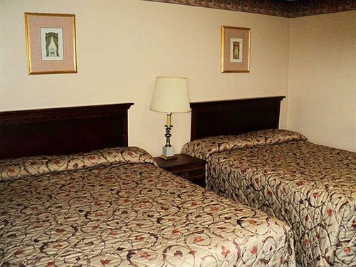 Coniston Richard Lake Motel מראה חיצוני תמונה